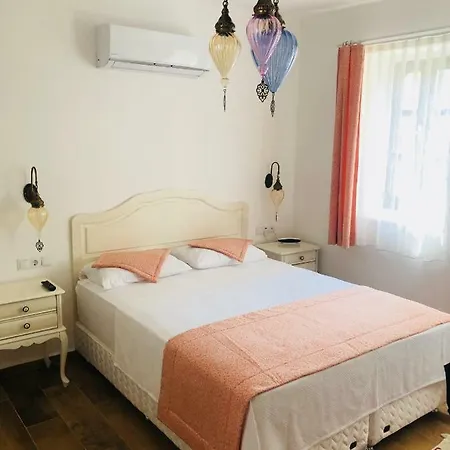 Tas Konak Eski